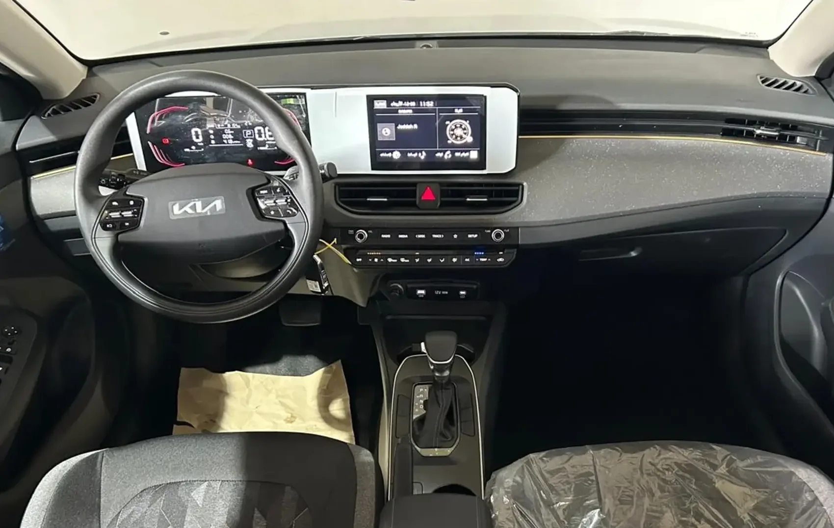 kia-k3-2024-kish-slide-5